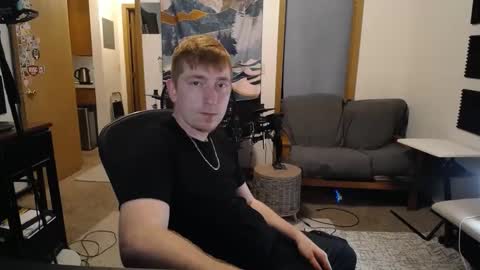 Snapshot of agingerboyx chatting on 10.01.25 agingerboyx online show from 10.01.25