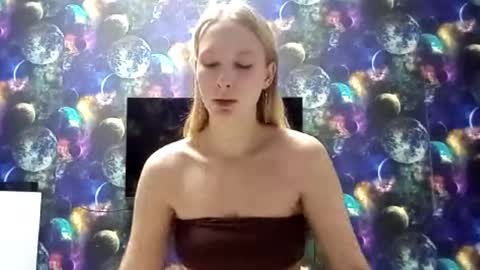 Monica online show from 12.22.25