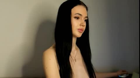 Snapshot of agness_leas chatting on 03.12.26 agness_leas online show from 03.12.26