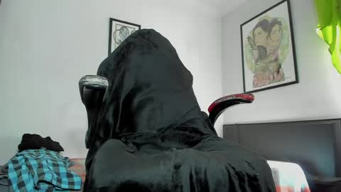 Snapshot of aguslover chatting on 05.30.26 Agustin online show from 05.30.26