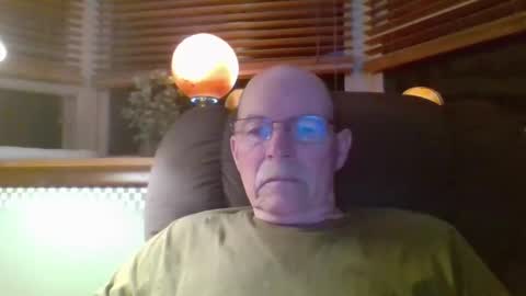 aguynrkfrd online show from 10.05.25