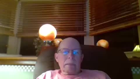 aguynrkfrd online show from 10.13.25