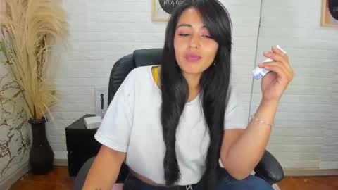 Ahisha online show from 02.13.25