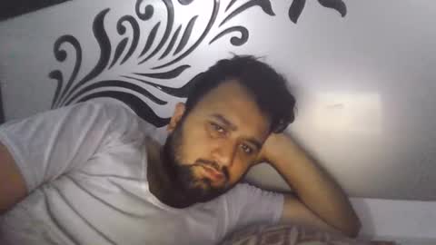 Snapshot of ahtisham118 chatting on 11.02.25 ahtisham118 online show from 11.02.25