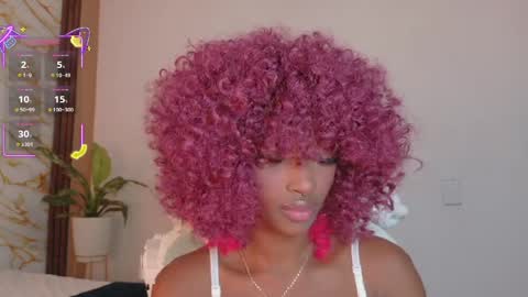 Ahvi Ebony online show from 04.10.26