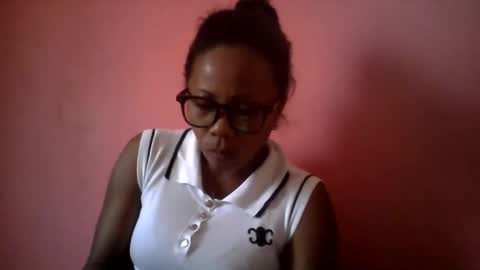 Aicha boobs online show from 06.10.26