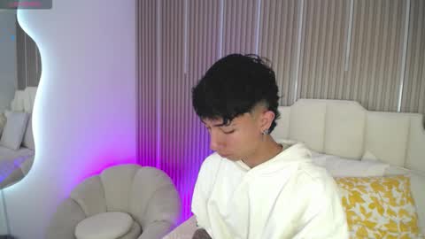 Snapshot of aiden_rivers_ chatting on 02.26.26 Aiden online show from 02.26.26