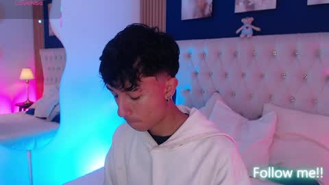 Aiden online show from 04.06.26