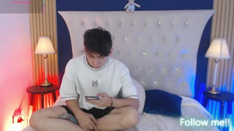Snapshot of aiden_rivers_ chatting on 05.08.26 Aiden online show from 05.08.26