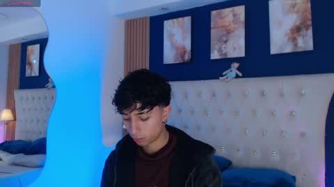 Snapshot of aiden_rivers_ chatting on 05.09.26 Aiden online show from 05.09.26