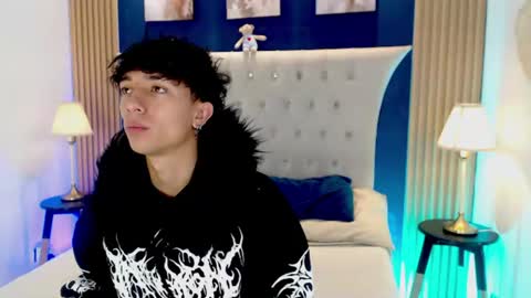 Snapshot of aiden_rivers_ chatting on 06.22.26 Aiden online show from 06.22.26