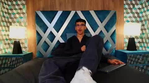 aiden_royce online show from 09.11.25