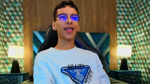 aiden_royce online show from 09.25.25