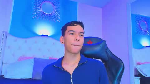 aiden_royce online show from 09.29.25