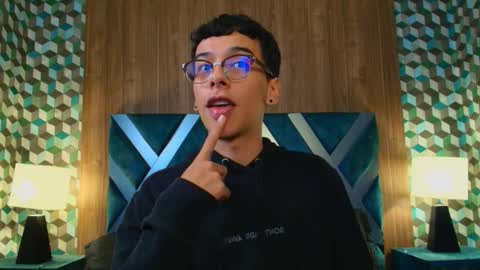 aiden_royce online show from 10.10.25