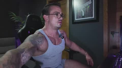 aidenlivex online show from 11.18.25