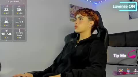 Aiden  online show from 09.22.25