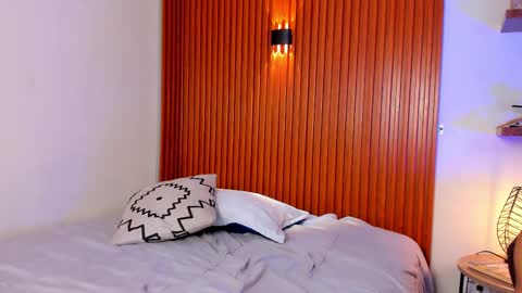 aikopum online show from 09.18.25