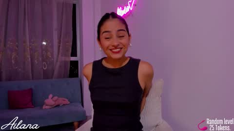 Snapshot of ailana__ chatting on 09.11.25 Ailana online show from 09.11.25