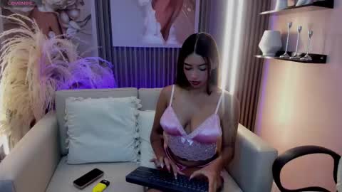   online show from 09.21.25