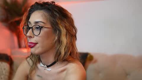  Aileen  online show from 12.05.25