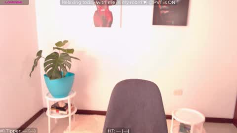 Snapshot of ailyn_ chatting on 12.07.24 ailyn_ online show from 12.07.24