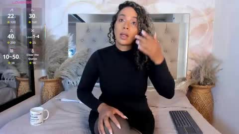 Ainaah  online show from 11.21.25