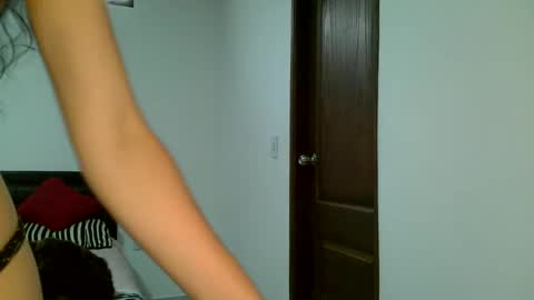 J  online show from 09.17.25