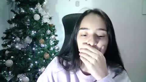 Snapshot of aineangeel chatting on 01.18.25 AINE online show from 01.18.25