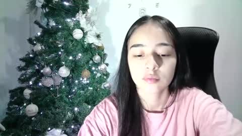 Snapshot of aineangeel chatting on 01.28.25 AINE online show from 01.28.25