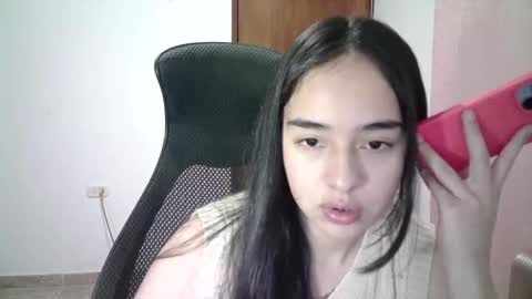 Snapshot of aineangeel chatting on 10.14.25 AINE online show from 10.14.25