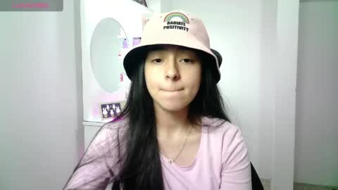 Snapshot of aineangeel chatting on 06.09.26 AINE online show from 06.09.26