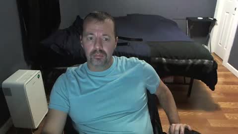 Snapshot of airbornelunsford39 chatting on 01.07.25 Daddy online show from 01.07.25