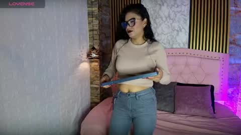 Snapshot of aisha__cambell chatting on 05.01.26 aisha__cambell online show from 05.01.26