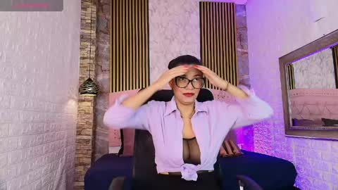 Snapshot of aisha__cambell chatting on 05.31.26 aisha__cambell online show from 05.31.26