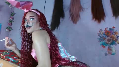 Snapshot of aisha_atenea chatting on 10.06.25 Jess online show from 10.06.25