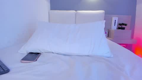 Aisha online show from 01.21.25