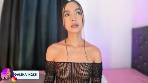 Snapshot of aisha_h_ chatting on 04.24.26 Aisha online show from 04.24.26