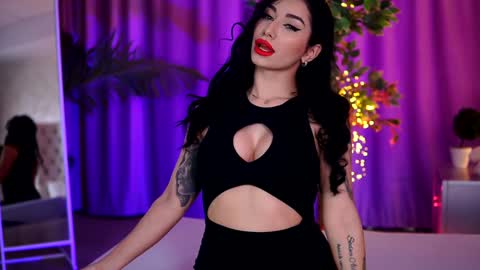 Lora online show from 01.16.25