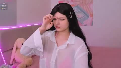 Snapshot of aishaaysitt chatting on 11.11.25 Aisha online show from 11.11.25