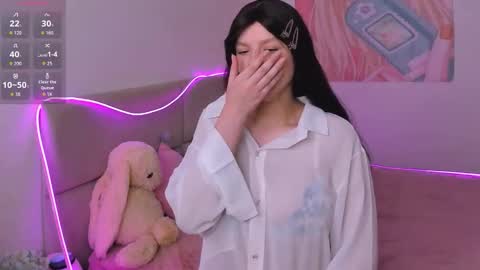 Snapshot of aishaaysitt chatting on 11.29.25 Aisha online show from 11.29.25