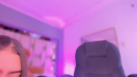 Snapshot of aishakassandra chatting on 12.05.25 KASSANDRA online show from 12.05.25