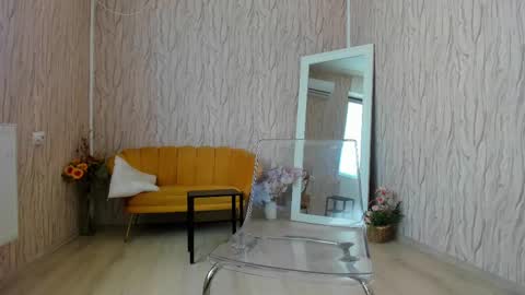 Aisha online show from 02.24.25