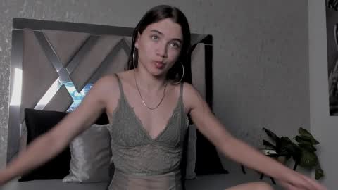 Snapshot of aitana_baker_ chatting on 01.29.25 little aitana  online show from 01.29.25