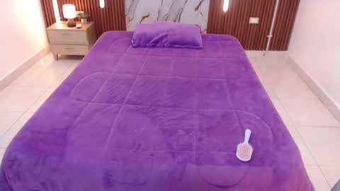 AIXA  online show from 10.02.25