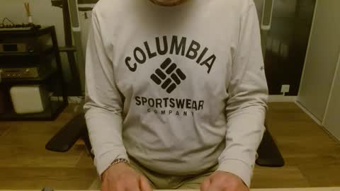 aixcited online show from 04.11.26