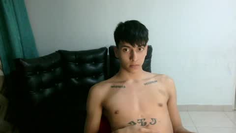 Snapshot of ajhoansebastian94 chatting on 04.28.26 SebasT-sex online show from 04.28.26