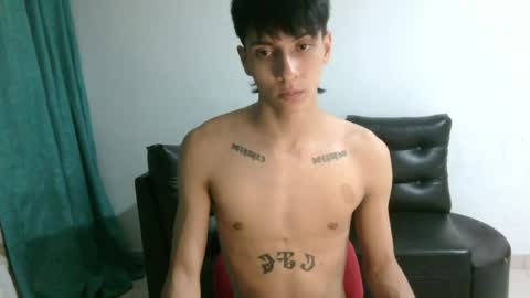 Snapshot of ajhoansebastian94 chatting on 05.03.26 SebasT-sex online show from 05.03.26