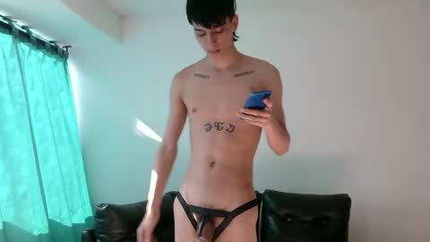 Snapshot of ajhoansebastian94 chatting on 05.06.26 SebasT-sex online show from 05.06.26
