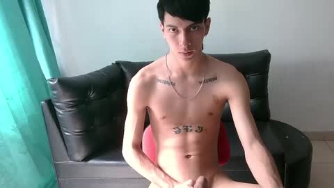 Snapshot of ajhoansebastian94 chatting on 05.12.26 SebasT-sex online show from 05.12.26